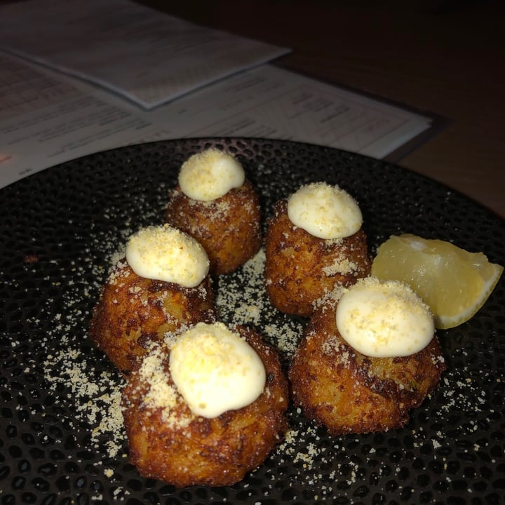 review photo of Planta South Beach Cauliflower Tots shared by @allymariebush on 04 Jun 2020 - review