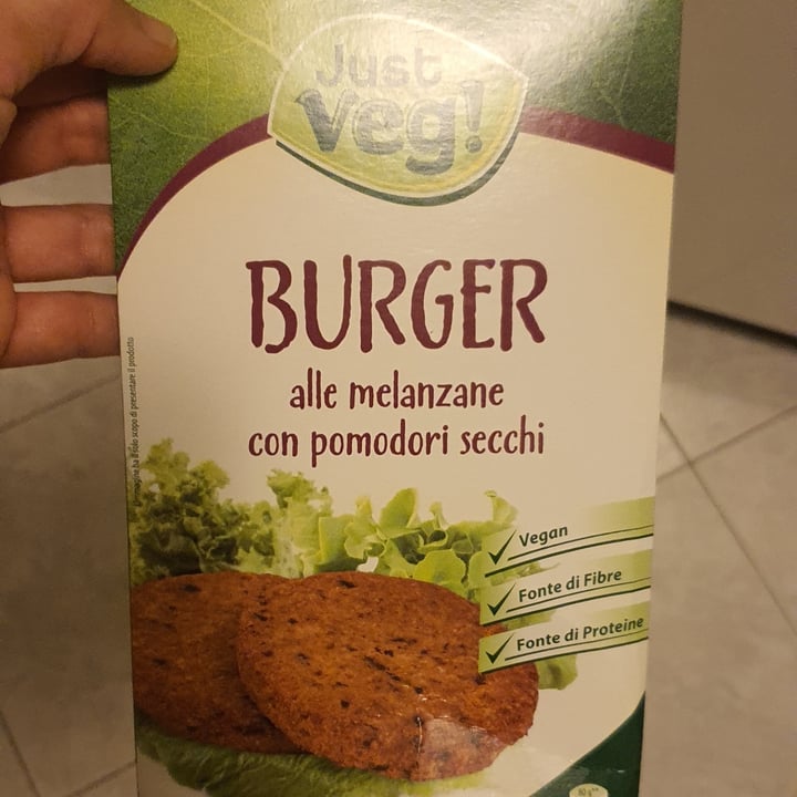 photo of Just Veg! (ALDI Italy) Burger alle melanzane con pomodori secchi shared by @elibratti on  10 Jul 2022 - review