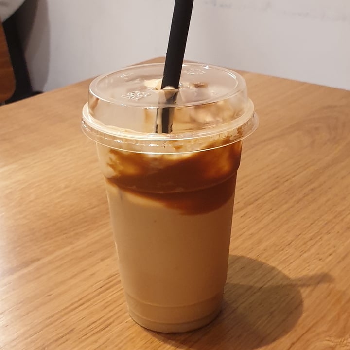 photo of Temple of Seitan Biscoff Milkshake shared by @lydiahawkins on  16 Nov 2021 - review