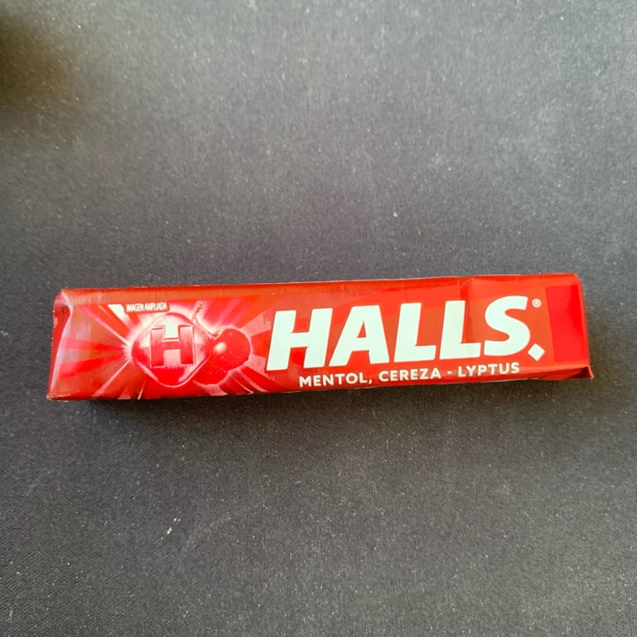 photo of Halls Cereza shared by @otomelody on  18 Nov 2021 - review