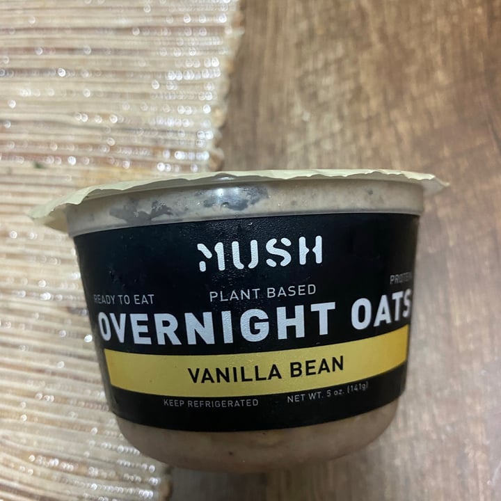 review photo of Mush Oats Vanilla Bean shared by @peacedrizzy on 30 Sep 2021 - review