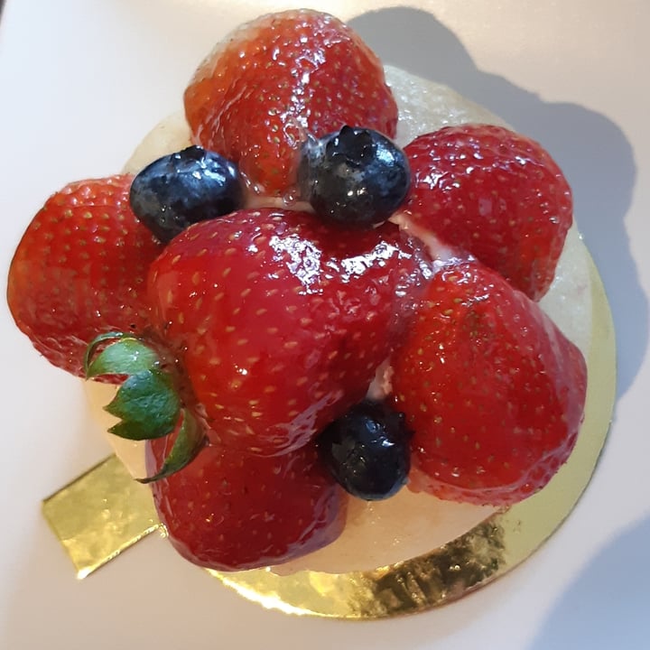 photo of Tsuchi cafe Merry Merry Strawberry shared by @hbchic on  14 Feb 2021 - review
