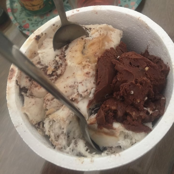 review photo of Futuro Helados Helado maracuya a la crema shared by @ymzavala on 27 Feb 2022 - review