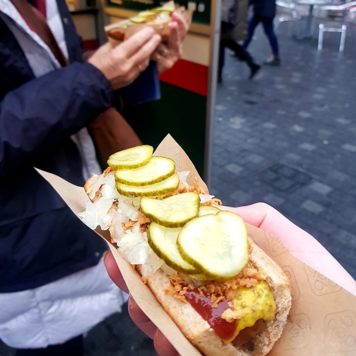 photo of Hanegal Roasted vegan hotdog shared by @liedsv on  18 Feb 2022 - review
