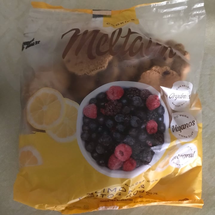 photo of Meltaím Cookies de Limón y Frutos Rojos  (Lemon Cookies & Red Fruits) shared by @hipernova on  28 Oct 2021 - review