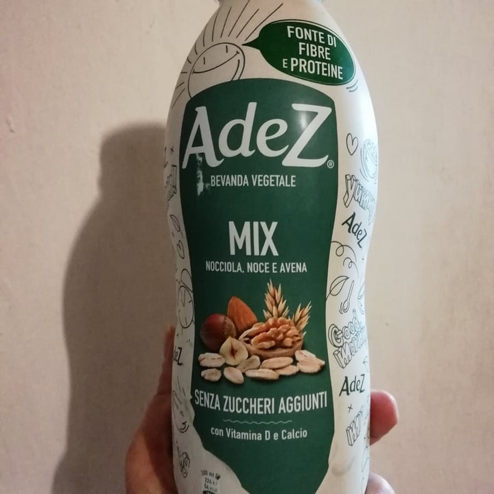 review photo of AdeZ Bevanda noci nocciole e avena shared by @ghivvia on 02 Jun 2022 - review