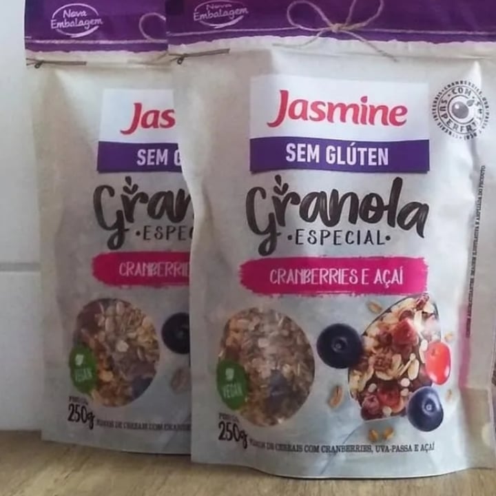 review photo of Jasmine Granola Tradicional Integral Jasmine shared by @anaflores on 02 May 2022 - review