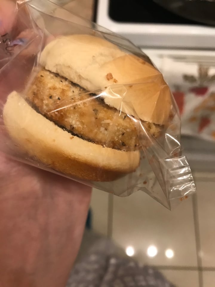 photo of Gardein Crispy Chick’n Sliders shared by @kiiira on  07 Mar 2020 - review