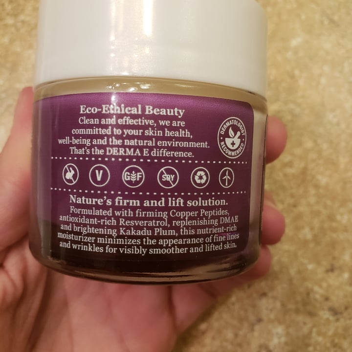 review photo of Derma E Ultra Lift Firming DMAE Moisturizer shared by @plantdance on 03 Aug 2021 - review