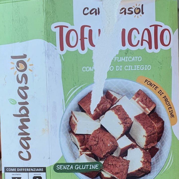 review photo of Cambiasol Tofu affumicato shared by @httpgiuliadeangelis on 20 Mar 2022 - review