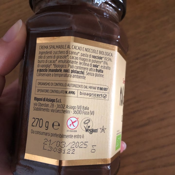 review photo of Nocciolata Crema Al Cacao E Nocciole shared by @sarahloveanimols22 on 21 May 2022 - review