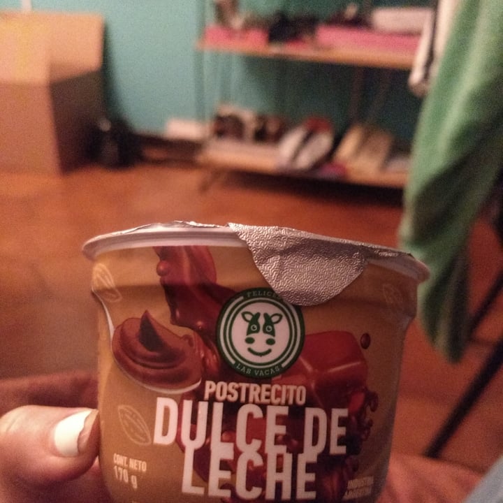 review photo of Felices Las Vacas Postrecito De Dulce De Leche shared by @agustinasofi on 06 Apr 2021 - review