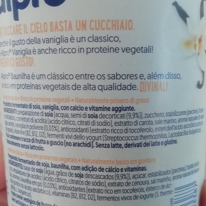 review photo of Alpro Soy Yogurt Vanilla shared by @ale94toma on 10 Apr 2022 - review