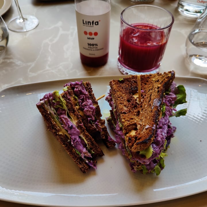 photo of Linfa Milano - Eat Different Club Sandwich Plant Based shared by @mrspaola on  12 Mar 2022 - review