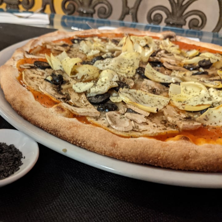 review photo of El artesano Pizza vegetal Sin Queso shared by @pasquito on 11 Jan 2021 - review