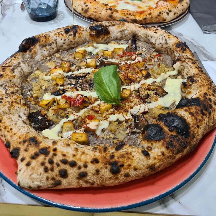 photo of Biga Milano - Pizzeria Contemporanea pizza vegana di ottobre shared by @martaferri on  28 Oct 2022 - review
