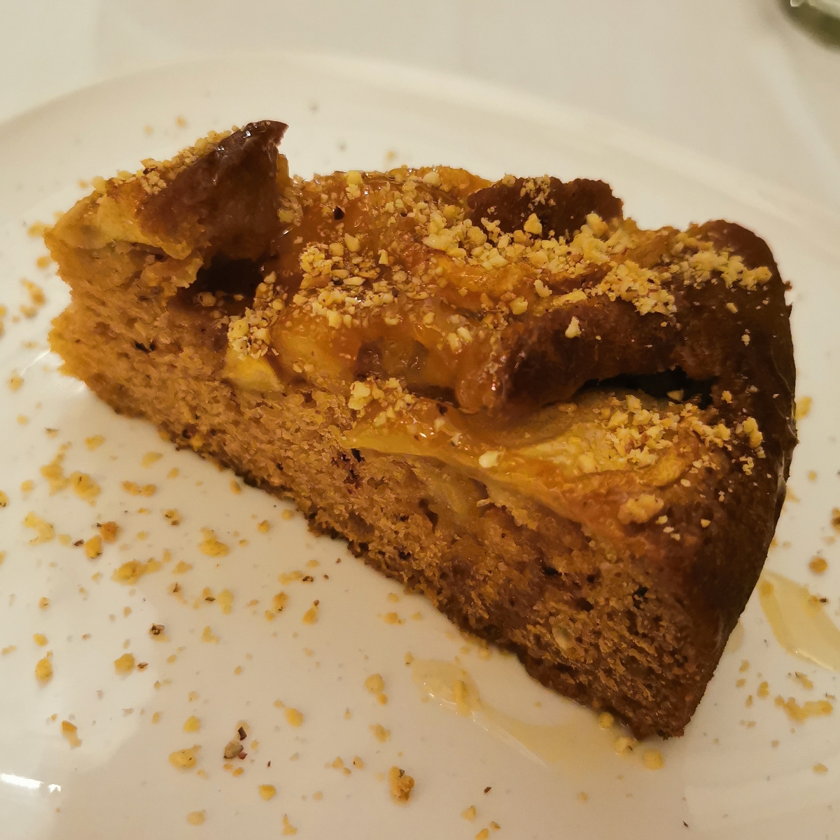 torta di mele e nocciole