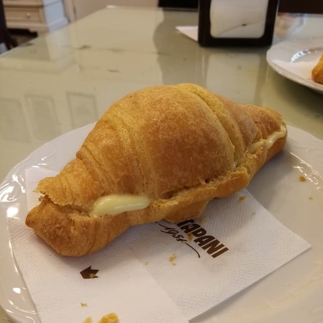 Foto do prato “Brioche alla crema vegan”