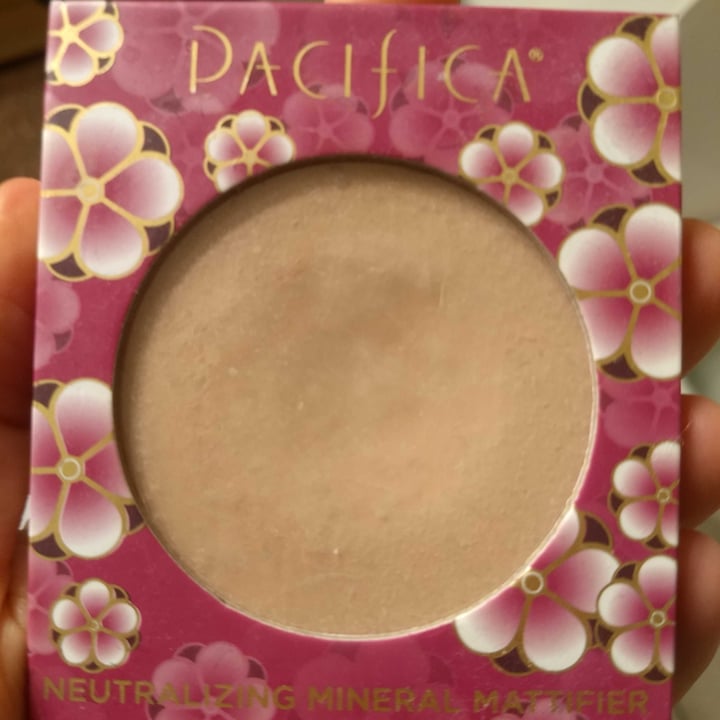 photo of Pacifica Pacifica Neutralizing Mineral Mattifier Shade 1 shared by @jzbreunig on  12 Jun 2020 - review