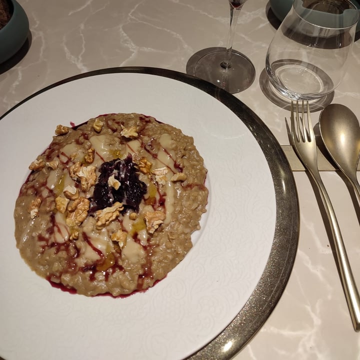 photo of Linfa Milano - Eat Different Risotto Mantecato Al Radicchio E Vino Rosso shared by @yazminc on  10 Mar 2022 - review