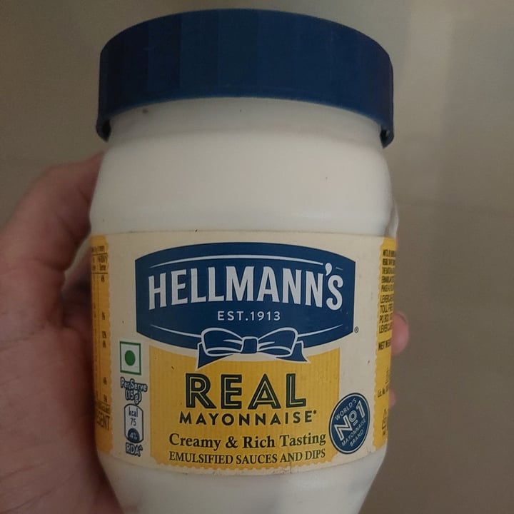 photo of Hellmann’s Mayonaise shared by @eternalvegansoul on  28 Aug 2022 - review