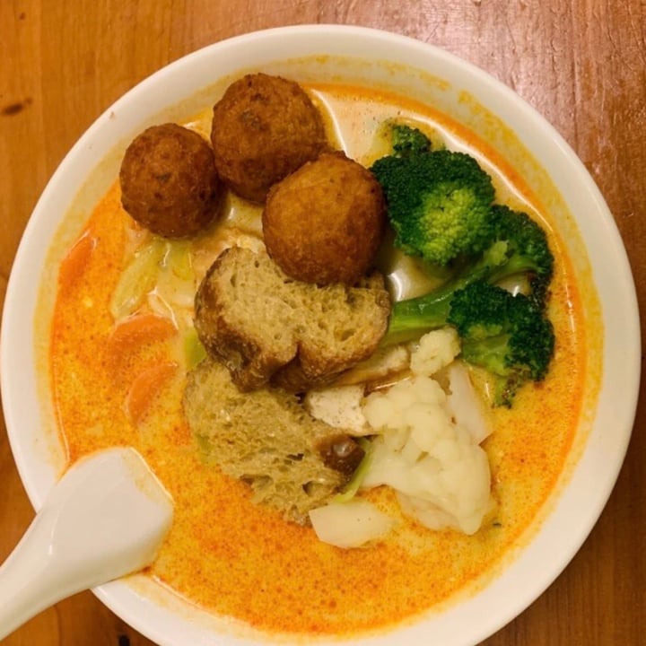 review photo of Aunty Mena's Vegetarian Restaurant & Cafe Laksa shared by @rosecavelltaylor on 25 Sep 2021 - review