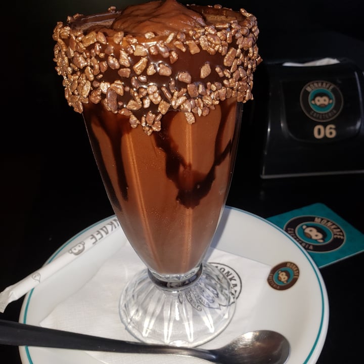 photo of Monkafé Cafeteria frozen de chocolate shared by @alessandraoliveira on  11 Nov 2022 - review