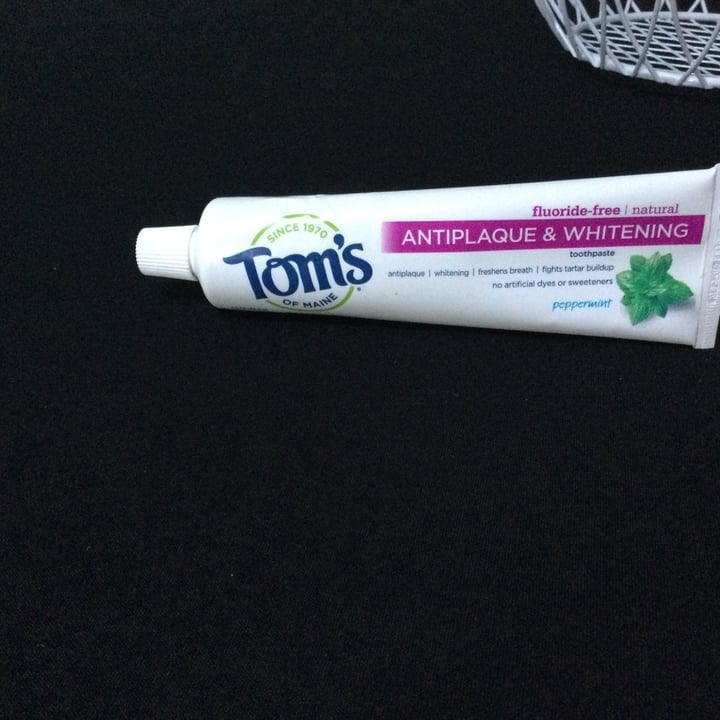 photo of Tom's of Maine Antiplaque & whitening Toothpaste shared by @mmdolan on  30 Dec 2020 - review