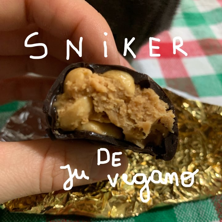 photo of JU Vegano Snickers shared by @belurkrt on  09 Aug 2021 - review
