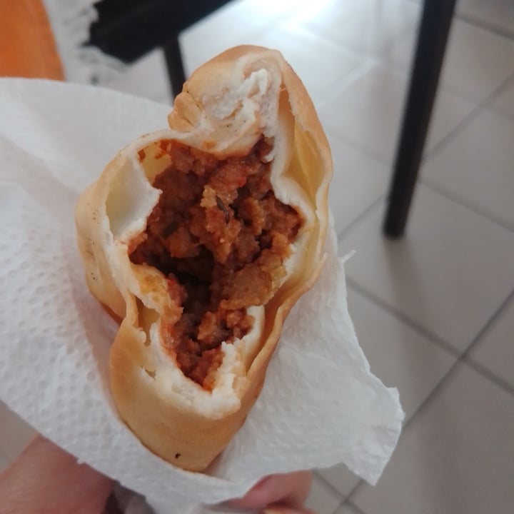 review photo of Vegan de A Uno Empanadas shared by @alejsndratthias on 24 Apr 2022 - review