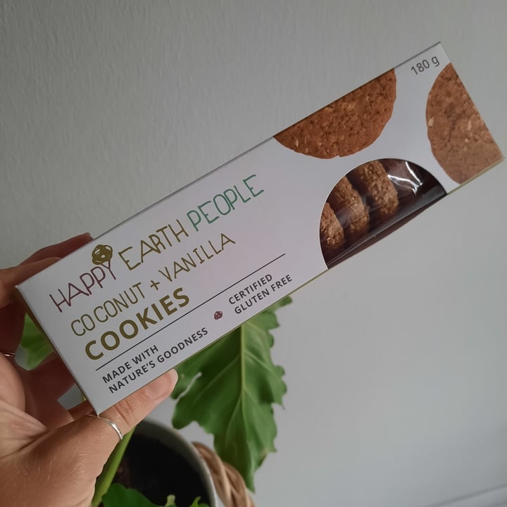 photo of Happy Earth People Coconut + Vanilla Cookies shared by @diaryofashleigh on  30 Oct 2022 - review