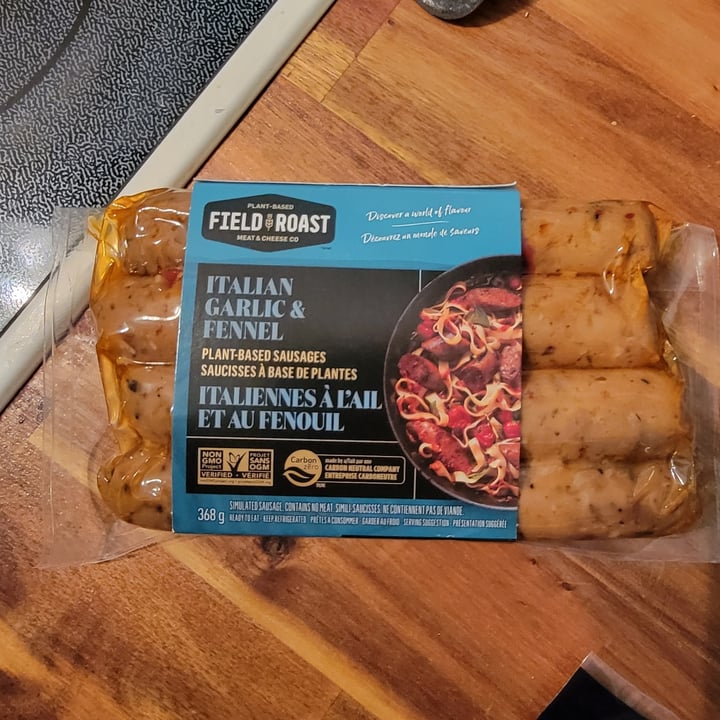 review photo of Field Roast Italian Garlic & Fennel Plant-Based Sausages shared by @potatoharvey on 17 Nov 2021 - review