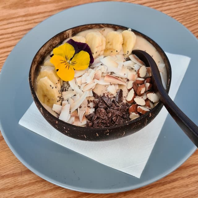 Photo of the dish “Peanut Butter And Banana Bomb Smoothie Bowl”