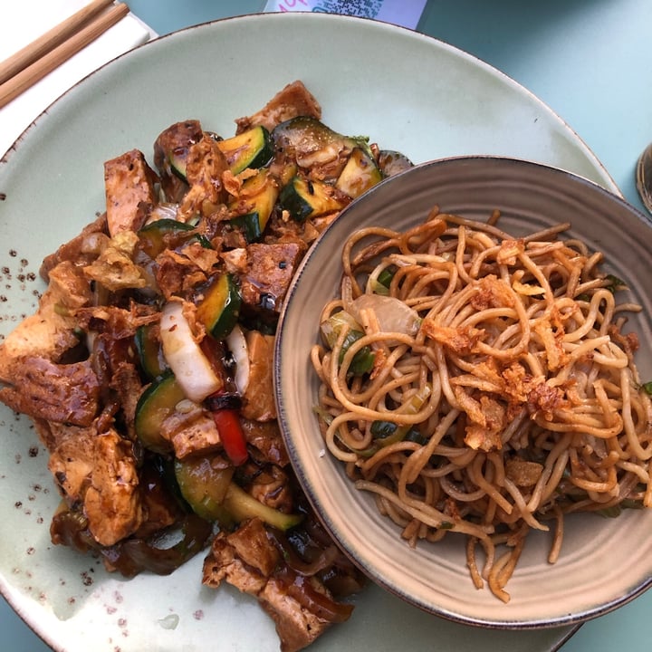 review photo of Hai Bà Đậu Phụ Xào shared by @looottaaa on 31 Aug 2021 - review