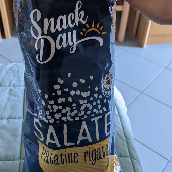 photo of Snack Day Salate patatine rigate shared by @laubi on  27 Apr 2022 - review