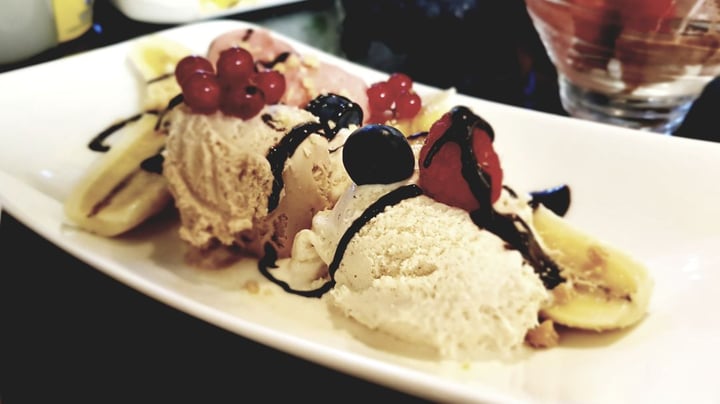 review photo of Loving Hut Bananensplit shared by @lovinghutwienerberg on 10 May 2019 - review