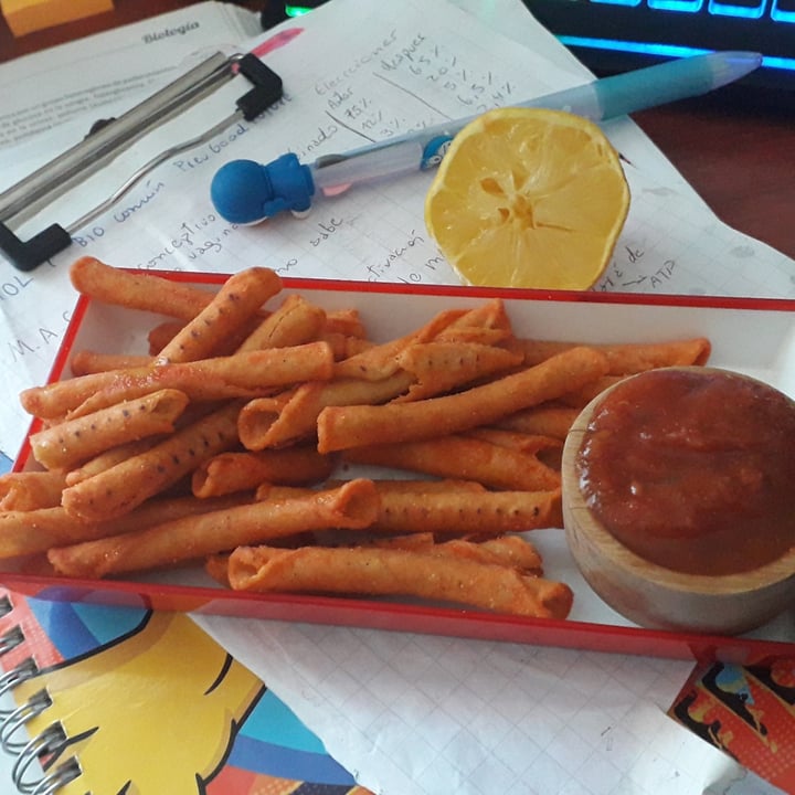 review photo of Takis Takis Xplosion shared by @manzanacanela on 01 Dec 2021 - review