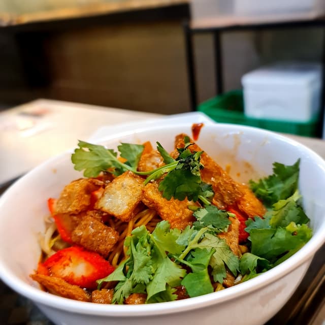 Photo of the dish “Ji Xiang Noodles (Mee Pok)”