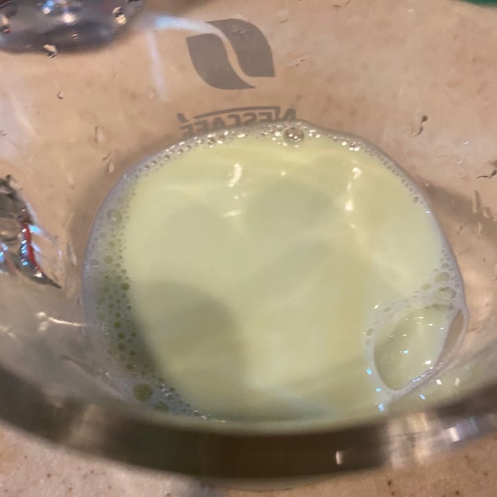 review photo of F&N Nutrisoy Pandan Flavoured Soy Milk shared by @cel on 03 Aug 2020 - review