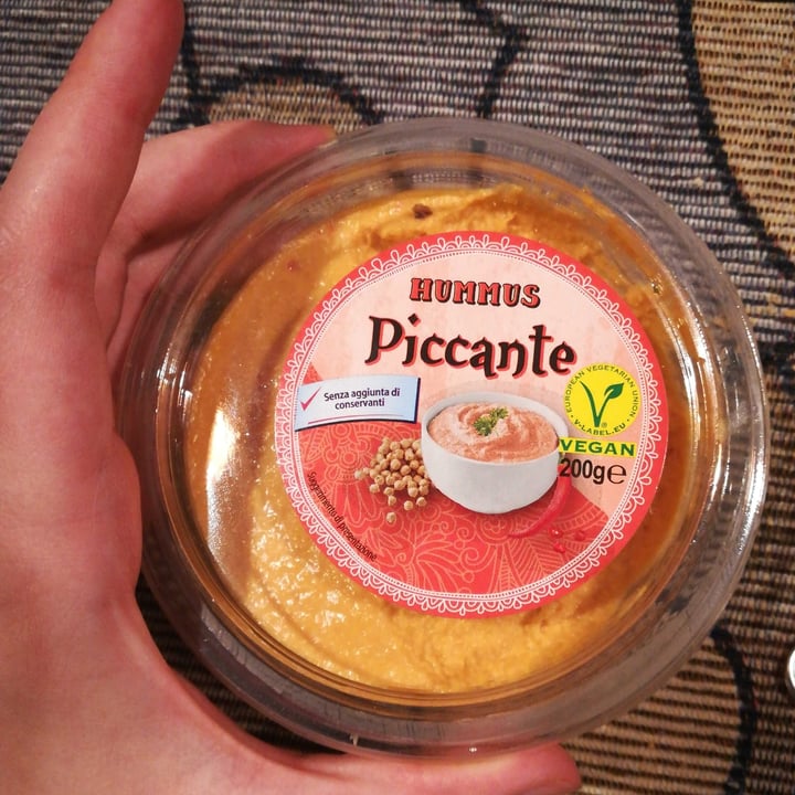 photo of ALDI Hummus piccante shared by @elisshaze on  22 Mar 2022 - review