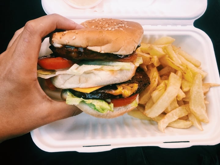review photo of Herbivorous The Vegan Mac Burger shared by @serah on 19 Nov 2019 - review