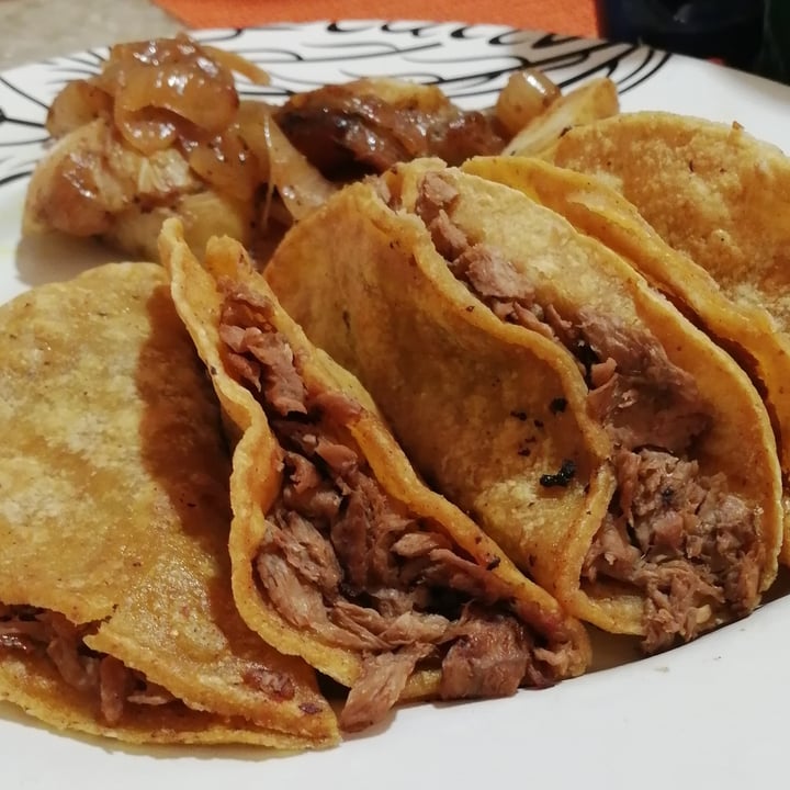 photo of Revolucion Verde Tacos de bistec shared by @angelicaesther on  27 Apr 2022 - review
