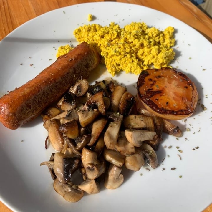 photo of Pure Café Full vegan breakfast shared by @vegmelly on  31 Jul 2021 - review