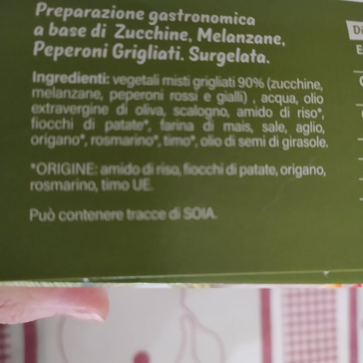 photo of Orogel crea tu mix peperoni zucchine e melanzane grigliate con delizioso condimento shared by @fedechi on  28 Jul 2022 - review