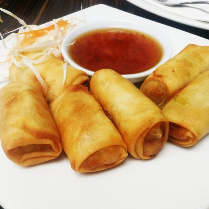 photo of Simply Asia - Fourways Vegetable Spring Rolls shared by @shonz on  31 Jan 2021 - review