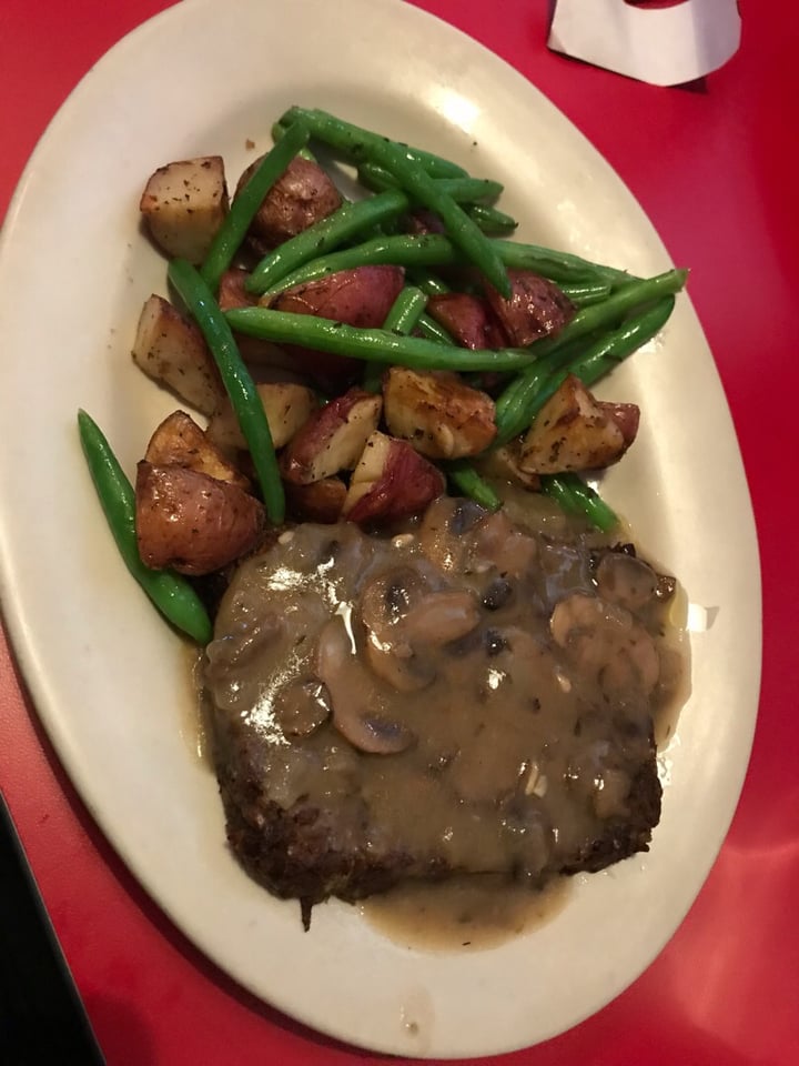 photo of Chicago Diner Truffle Mushroom Lentil Loaf shared by @tryingveganwithmario on  03 Mar 2019 - review