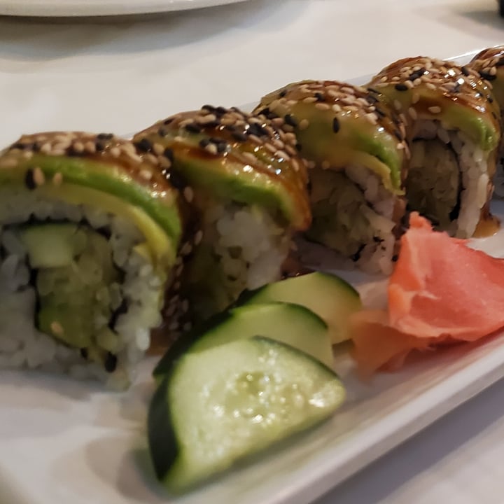 photo of Chef Kenny's Vegan Asian Cuisine vegan Hawaii roll shared by @eriluc on  19 Jul 2022 - review