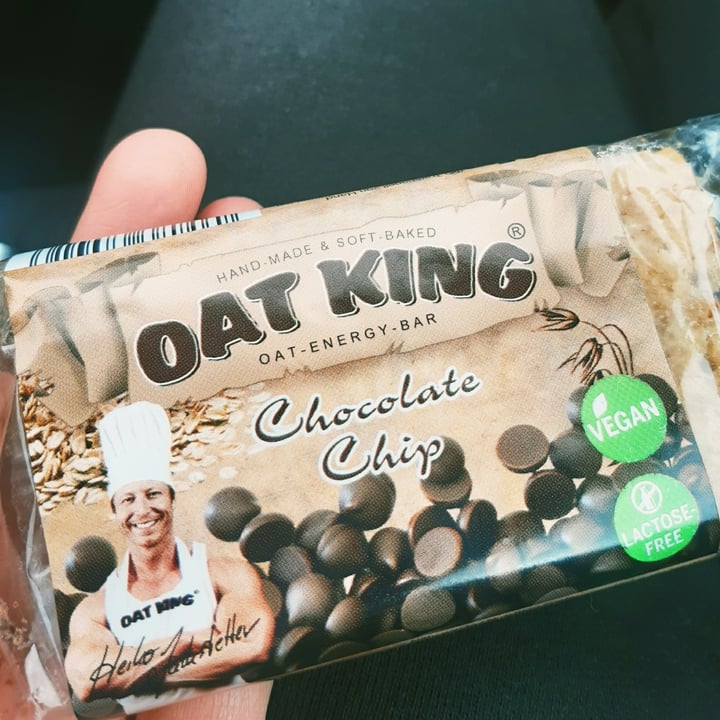 photo of OAT KING Chocolate chip oat energy bar shared by @veganhaven on  10 Apr 2021 - review