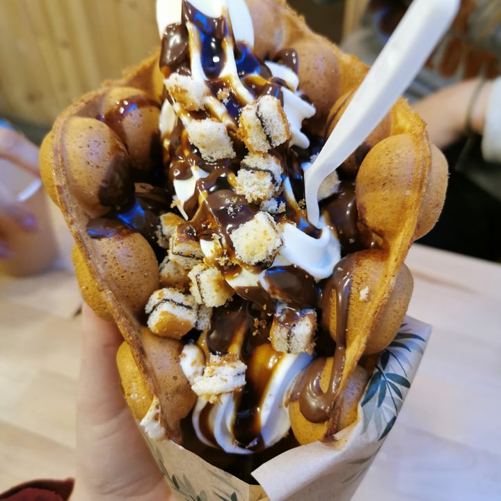 review photo of The Cream Bcn Waffle + ice-cream shared by @chfav on 17 Aug 2020 - review