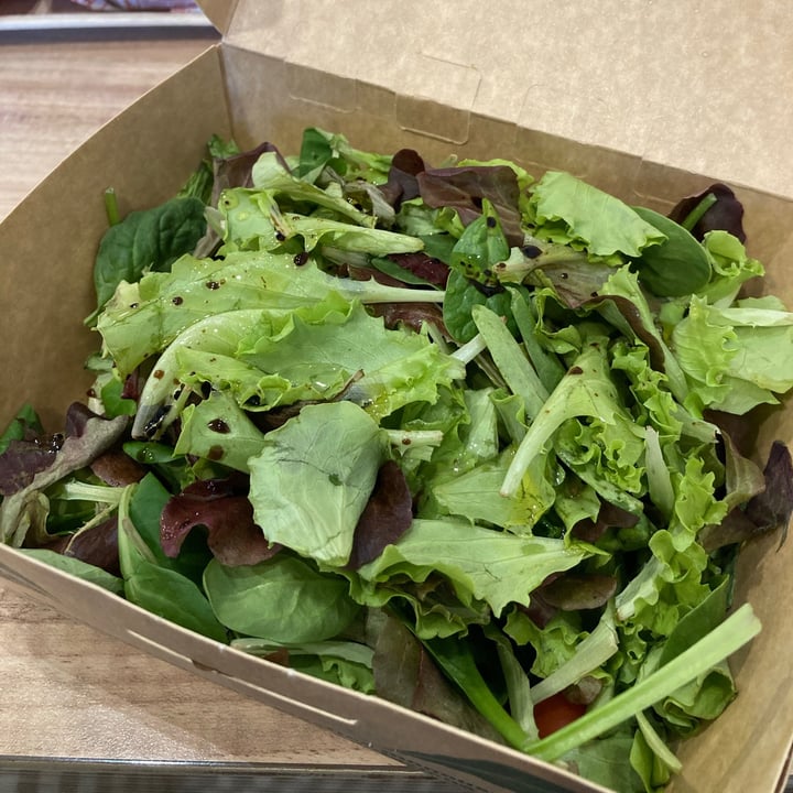 photo of McDonald's Insalata shared by @johnie on  27 Sep 2020 - review